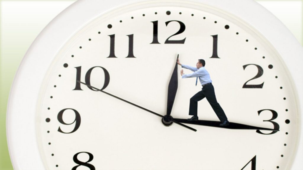 تحديد الأولويات وإدارة الوقت والسيطرة على ضغوط العمل