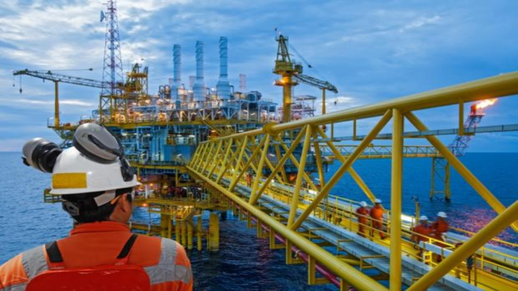 Leadership and Strategic Thinking in Oil and Gas Industry
