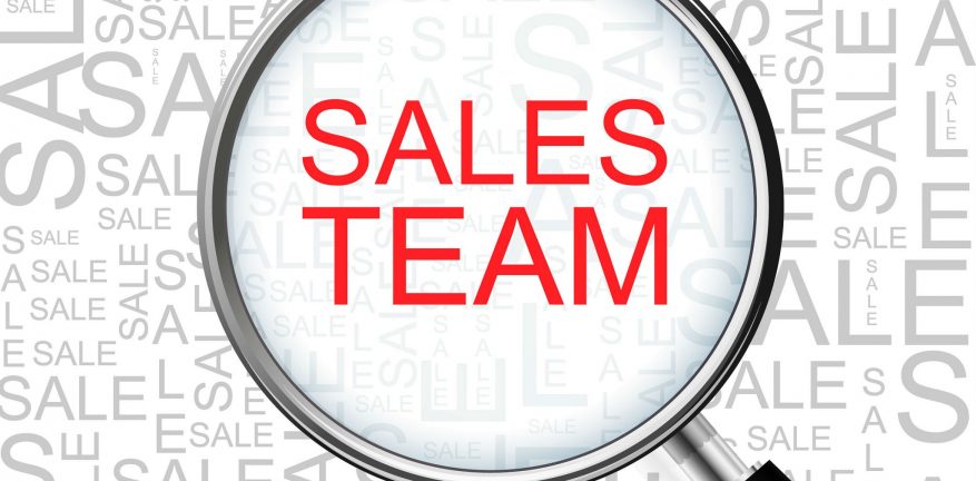 استراتيجيات وتقنيات تطوير مهارات واساليب البيع لموظفي التسويق والمبيعات