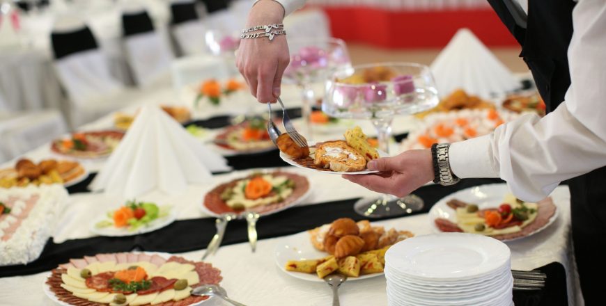 Hospitality Management Studies - Food and Beverage Services