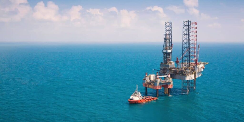 Offshore Oil and Gas Development Projects , Concepts and Facilities