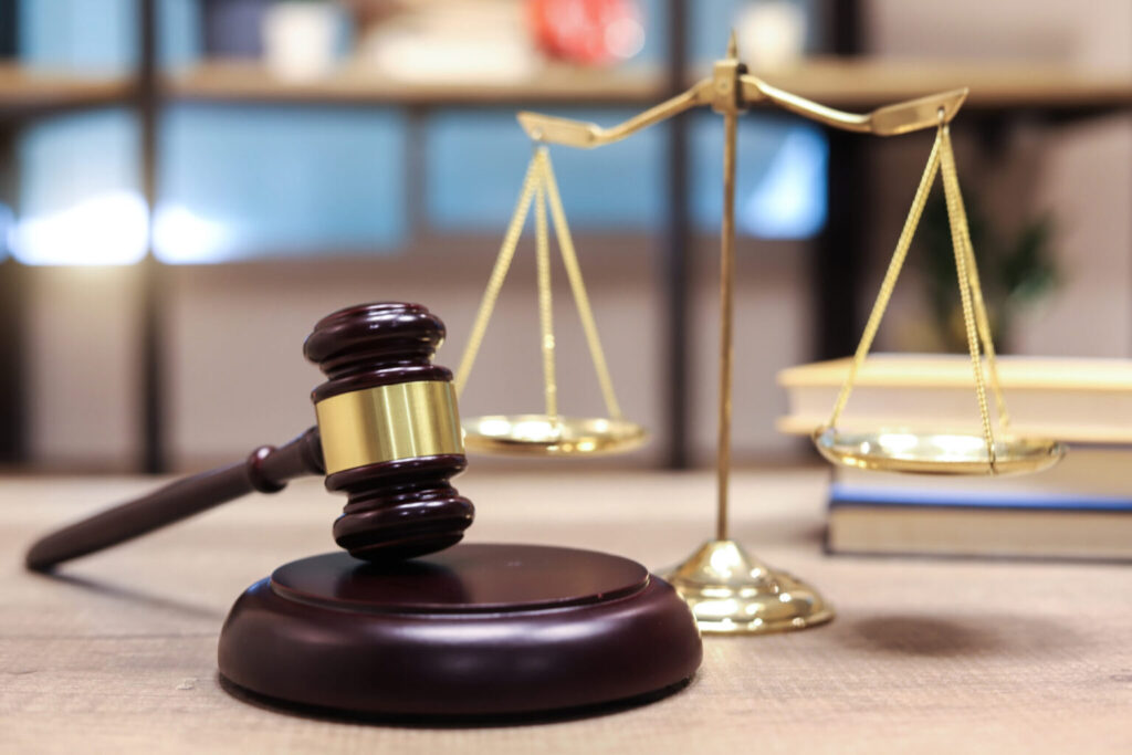 الرقابة القانونية على تنفيذ العقود